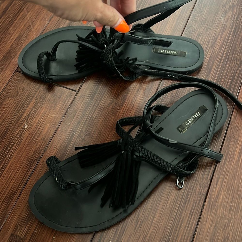 Black Forever 21 Flats - Size 8 Fringe Tassel Sandals